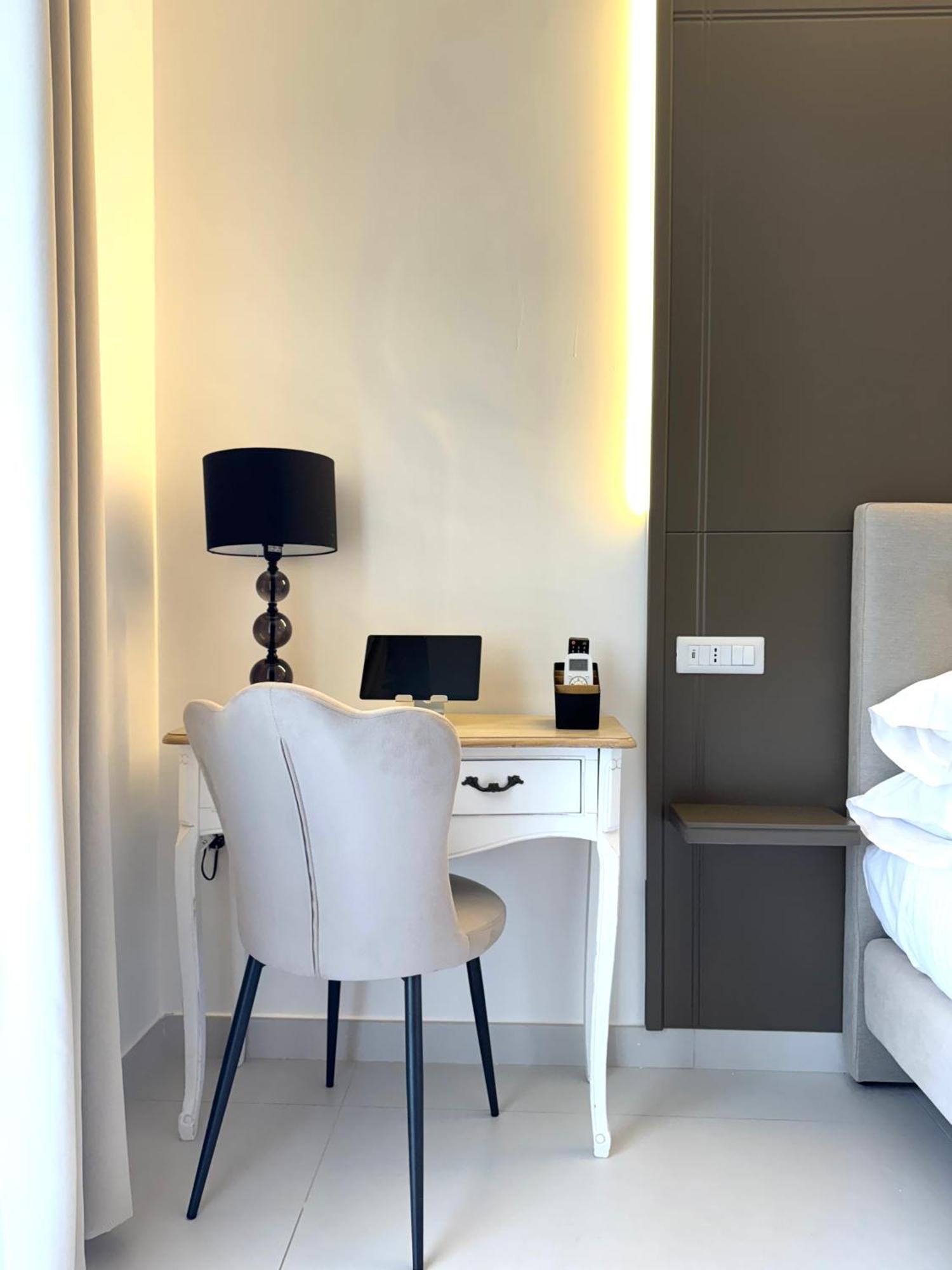 Ravello 23 Accommodation Bagian luar foto